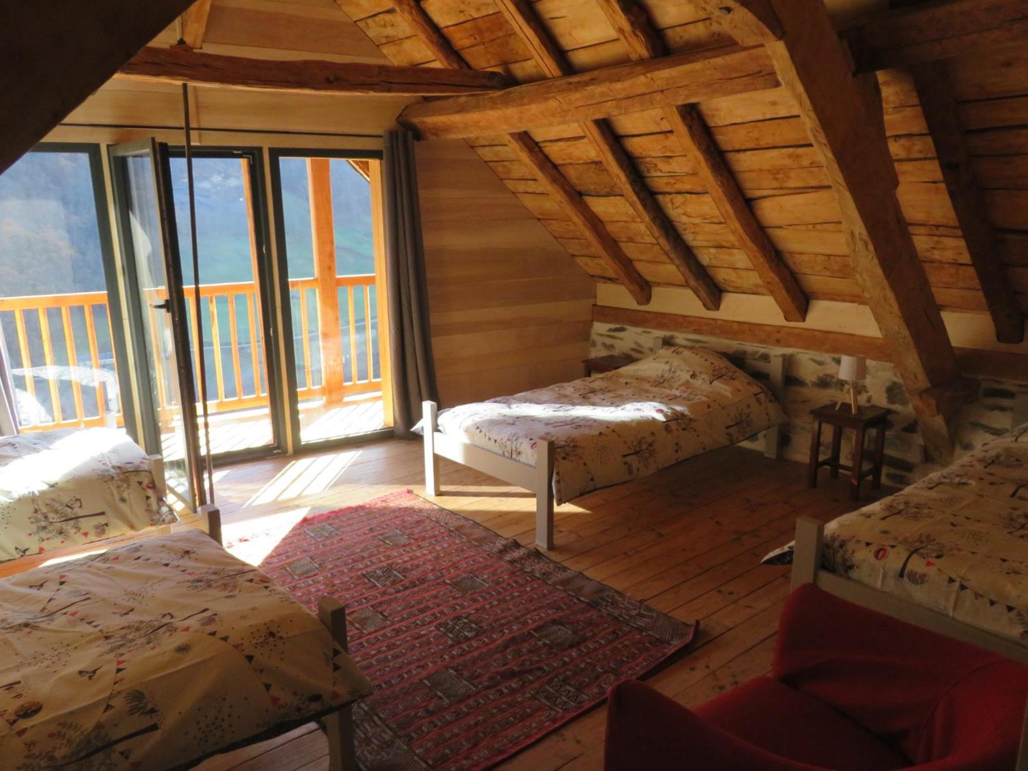 Grande Maison De Village, Renovation Ecologique Holiday home